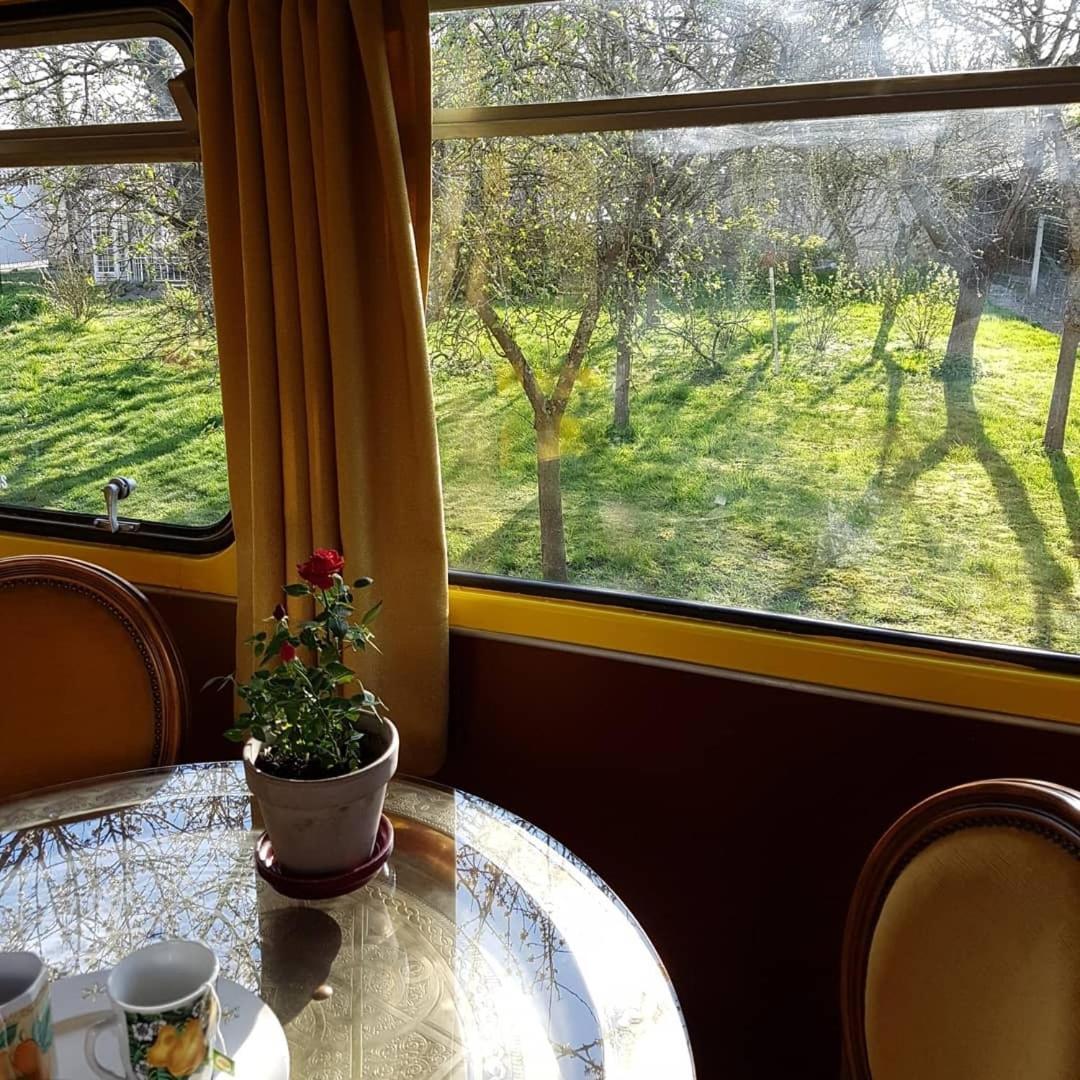 Les Insolites Du Grand Logis Marchais  Kamer foto