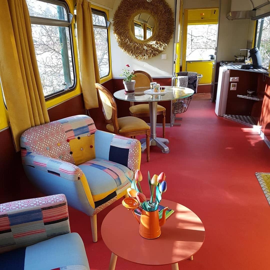 Les Insolites Du Grand Logis Marchais  Kamer foto